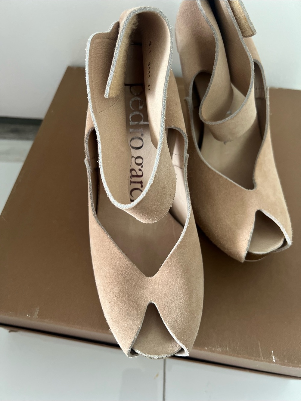 Pedro Garcia‎ Blush Tank Suede Peep-Toe Ankle-Strap Heels - Picture 4 of 6